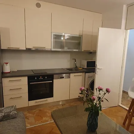 شقة Bace سبليت